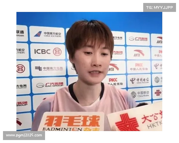 陈雨菲受伤后队医彻夜未眠,反复冰敷加压包扎缓解肿胀 陈雨菲受伤后队医彻夜未眠,反复冰敷加压包扎缓解肿胀